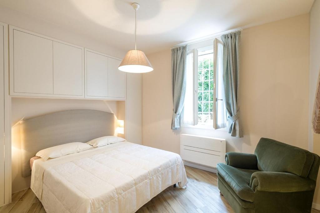La Residenza Dei Piaceri Perduti- Le Volte Apartment ลาสตรา อา ซินญา ภายนอก รูปภาพ